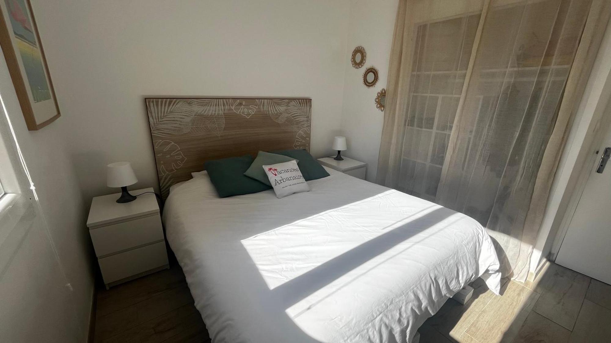 Vacances Arbanaises - Appartements Giens Hyères Kültér fotó
